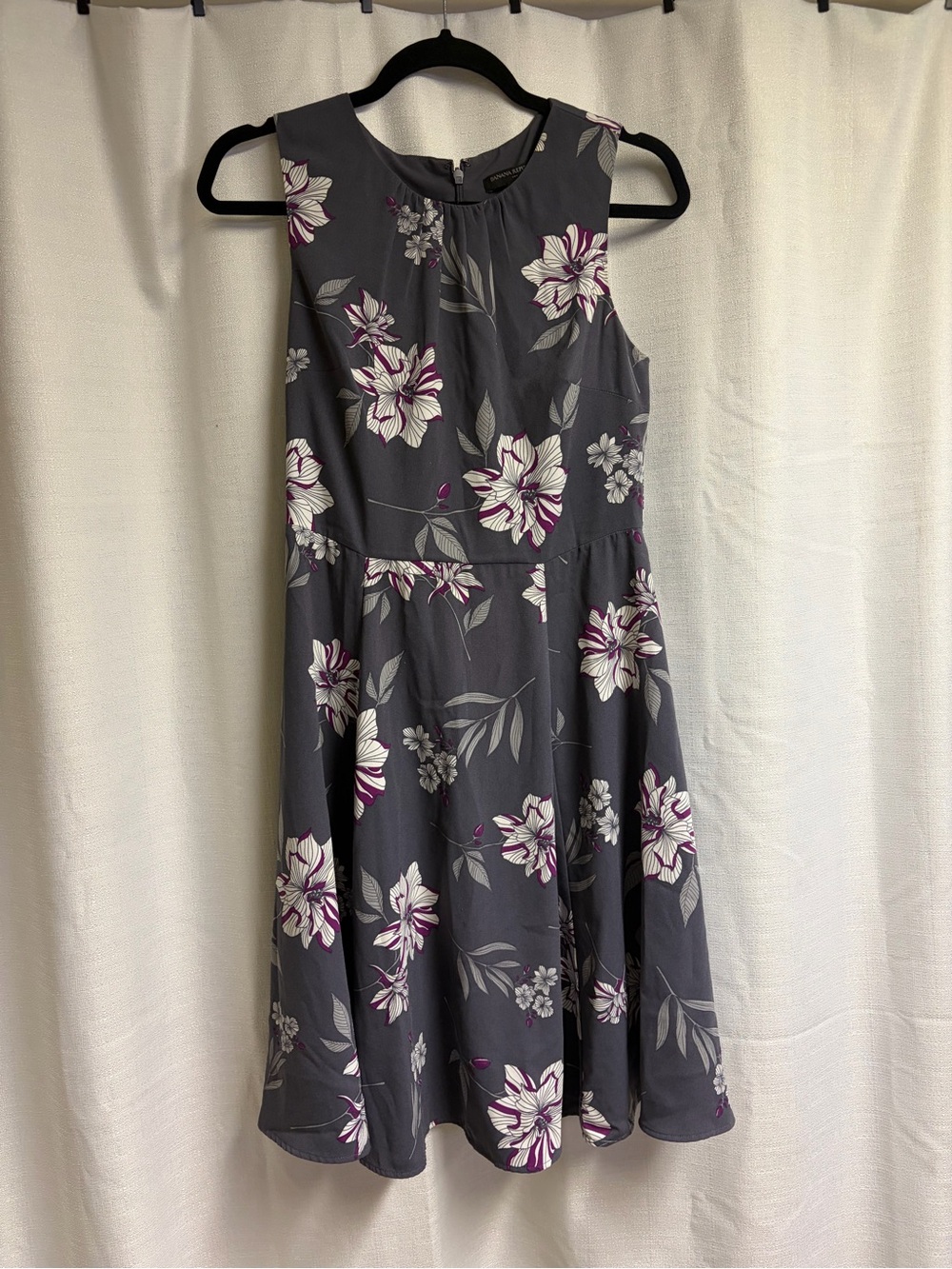Banana Republic Gray Floral Dress